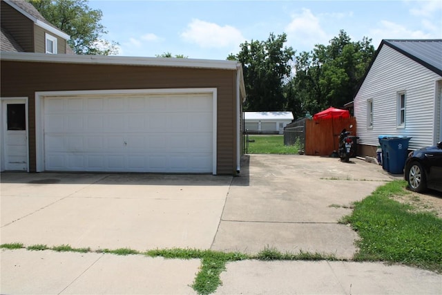 302 S Main St, Monticello, IA 52310 - view of garage