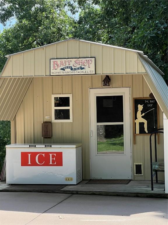 101 Canyon Rd, Montezuma, IA 50171 - view of building exterior
