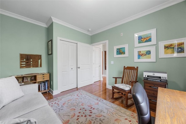 1138 Swisher St, Iowa City, IA 52245 - office space featuring wood finished floors and ornamental molding