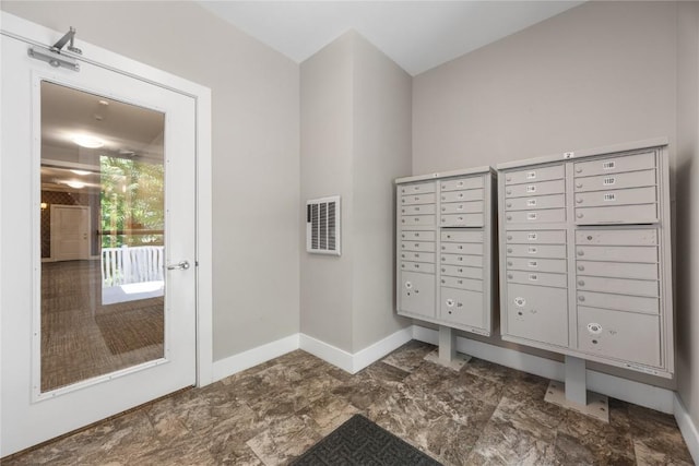 1138 Swisher St, Iowa City, IA 52245 - view of home's community with mail area