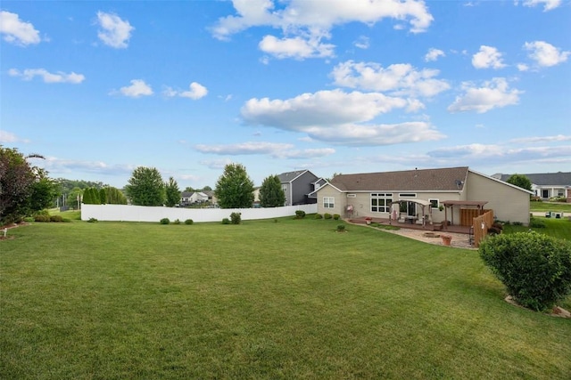 2012 Radcliffe Dr SW, Cedar Rapids, IA 52404 - view of yard featuring a patio