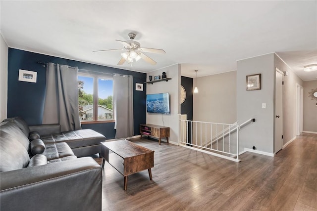 1654 19th St NW, Cedar Rapids, IA 52405 - living area featuring wood finished floors and a ceiling fan
