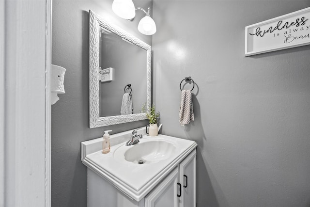 364 Essex Dr NE, Cedar Rapids, IA 52402 - bathroom with vanity