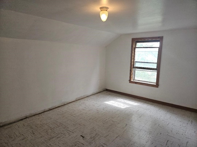 2142 310th Ave, Chelsea, IA 52215 - bonus room with lofted ceiling and baseboards
