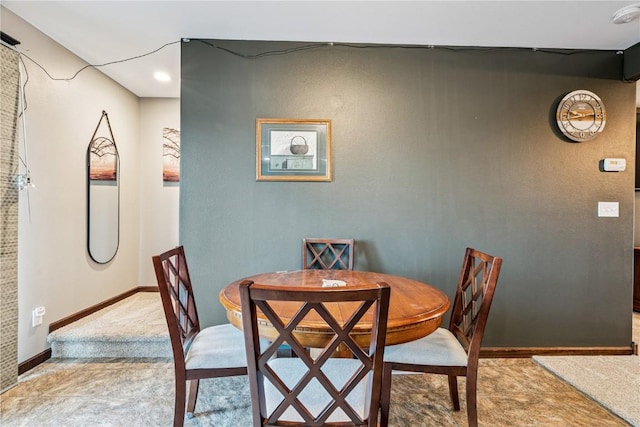 2908 Riviera St SW Unit B, Cedar Rapids, IA 52404 - dining room with carpet and baseboards