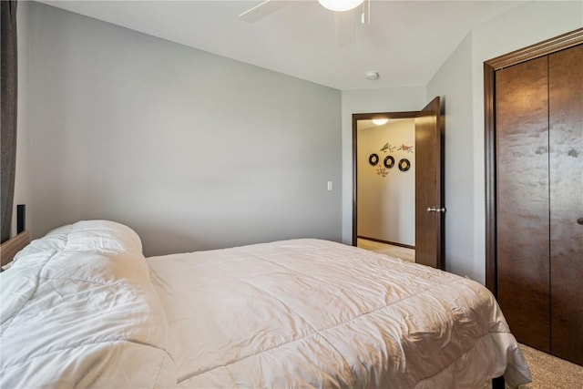 2908 Riviera St SW Unit B, Cedar Rapids, IA 52404 - carpeted bedroom with a closet and a ceiling fan
