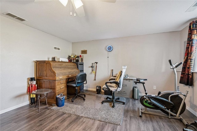 2908 Riviera St SW Unit B, Cedar Rapids, IA 52404 - home office featuring wood finished floors and ceiling fan