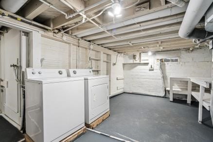 3107 E Ave NE, Cedar Rapids, IA 52402 - unfinished below grade area with washing machine and clothes dryer