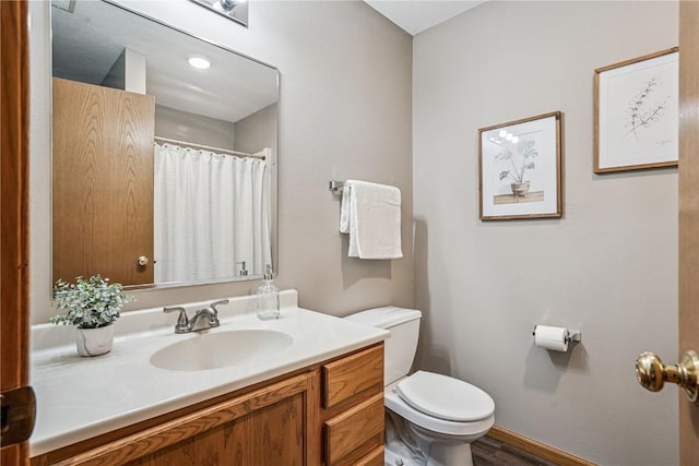 780 Magnolia Ln Unit 4, Marion, IA 52302 - bathroom featuring vanity and curtained shower