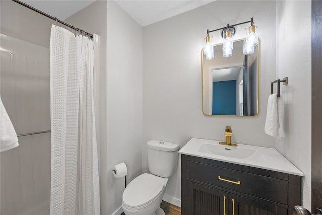 4812 Montclair Dr NW, Cedar Rapids, IA 52405 - bathroom with vanity and curtained shower