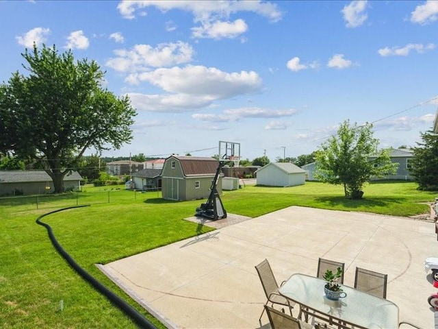 1175 F Ave, Marion, IA 52302 - view of patio with an outbuilding and outdoor dining area