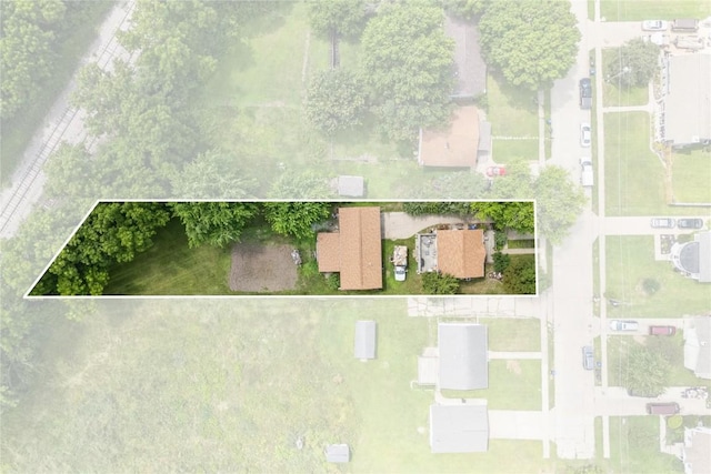 604 Fairchild St, Coralville, IA 52241 - photo 40