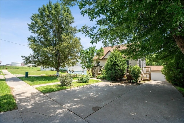 604 Fairchild St, Coralville, IA 52241 - photo 4
