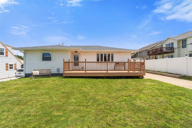 2469 1st St SW, Cedar Rapids, IA 52404 - back of house featuring a deck