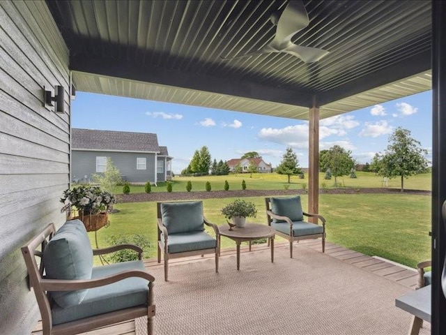 5112 Scenic View Ct SW, Cedar Rapids, IA 52404 - view of patio / terrace with a ceiling fan