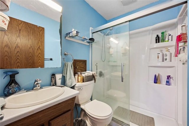 200 Drexel Dr SW, Cedar Rapids, IA 52404 - full bath with a shower stall and vanity