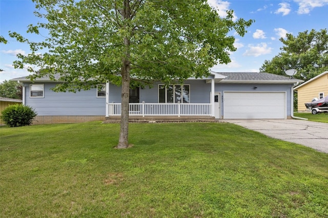 805 W 17th St, Vinton, IA 52349 - single story home featuring a garage, covered porch, a front lawn, and driveway