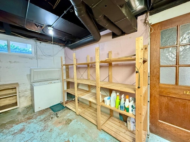 423 S 7th Ave, Iowa City, IA 52245 - view of storage