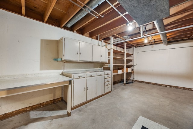 360 29th St NW, Cedar Rapids, IA 52405 - unfinished below grade area with baseboards