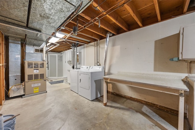 360 29th St NW, Cedar Rapids, IA 52405 - unfinished basement featuring independent washer and dryer and heating unit
