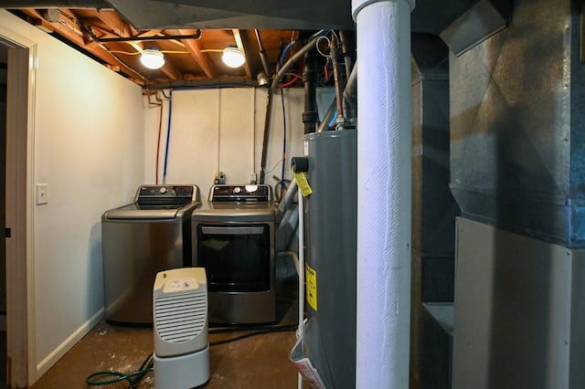 1135 Maplecrest Dr, Marion, IA 52302 - utility room featuring gas water heater and independent washer and dryer
