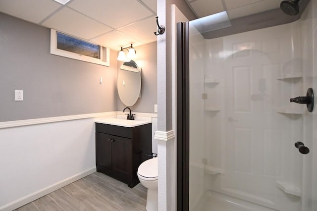 1135 Maplecrest Dr, Marion, IA 52302 - full bath featuring a shower stall, vanity, and a drop ceiling
