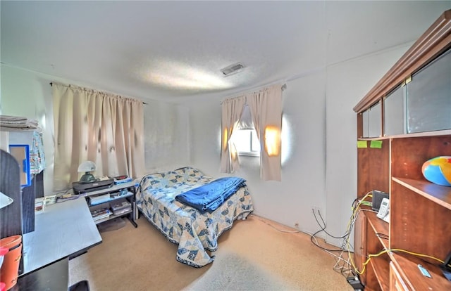 1011 Regent St NE, Cedar Rapids, IA 52402 - view of carpeted bedroom
