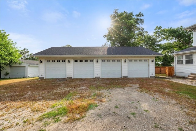 925 Reed St, Grinnell, IA 50112 - photo 2