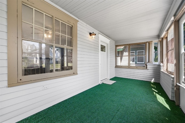 1818 Park Ave SE, Cedar Rapids, IA 52403 - view of unfurnished sunroom