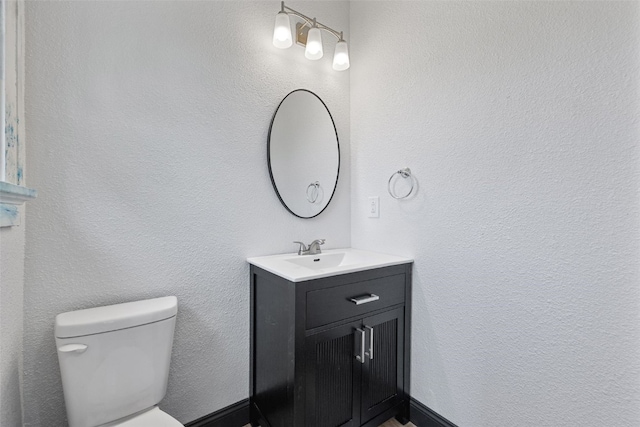 1818 Park Ave SE, Cedar Rapids, IA 52403 - bathroom featuring vanity and toilet