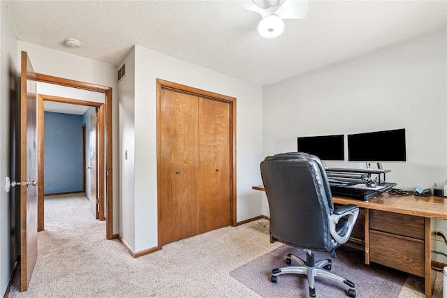 4185 Richland Dr, Cedar Rapids, IA 52405 - office with light colored carpet and baseboards