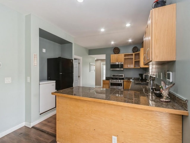 112 Main Ave, Atkins, IA 52206 - photo 5