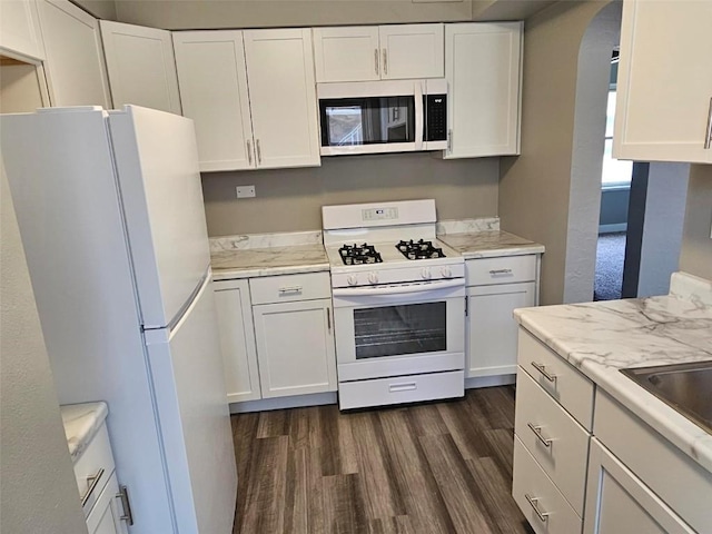 3033 E Ave NE, Cedar Rapids, IA 52402 - photo 5