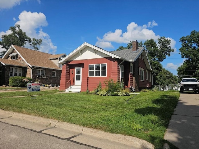 3033 E Ave NE, Cedar Rapids, IA 52402 - photo 2