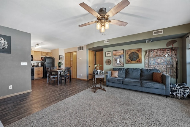 6715 Creekside Dr NE Unit 5, Cedar Rapids, IA 52402 - photo 6