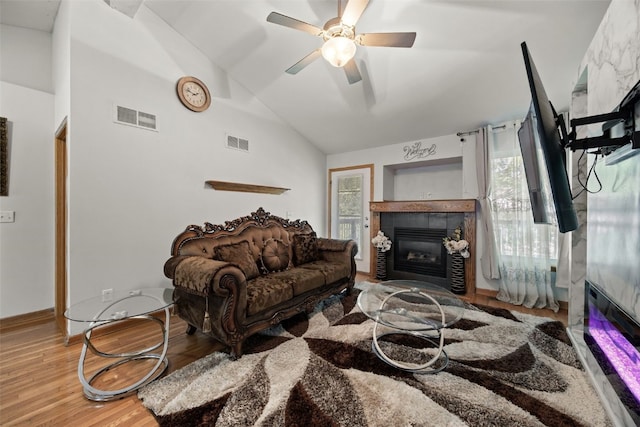 1050 Twilight Dr, North Liberty, IA 52317 - photo 4