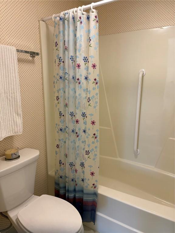 190 Cottage Grove Ave SE Unit 108, Cedar Rapids, IA 52403 - photo 12