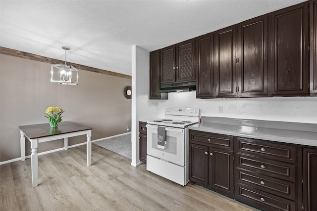 3232 Bramble Rd SW, Cedar Rapids, IA 52404 - photo 9
