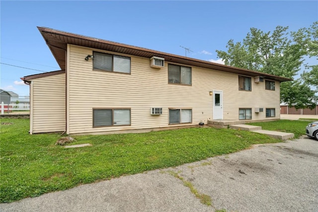 780 Ryan Ave, Hiawatha, IA 52233 - photo 1