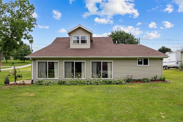505 E 2nd St, Vinton, IA 52349 - photo 32
