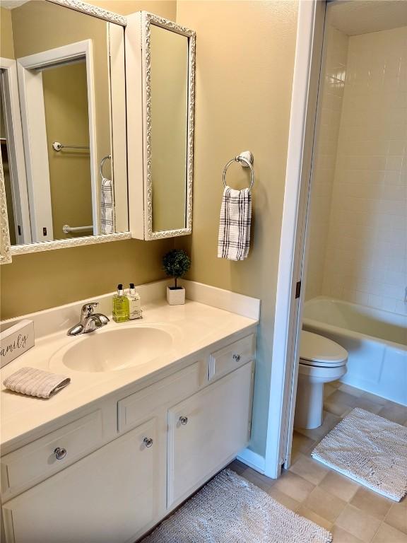 100 Thompson Dr SE Unit 308, Cedar Rapids, IA 52403 - photo 12