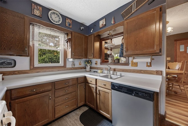 701 E 1st St, Anamosa, IA 52205 - photo 8