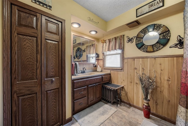 701 E 1st St, Anamosa, IA 52205 - photo 18