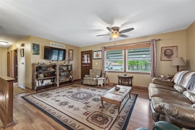 2124 Palmer Cir, Iowa City, IA 52240 - photo 4