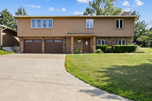 3671 Olde Oak Ln SW, Iowa City, IA 52240 - photo 1