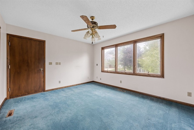 2925 Adirondack Dr NE, Cedar Rapids, IA 52402 - photo 17
