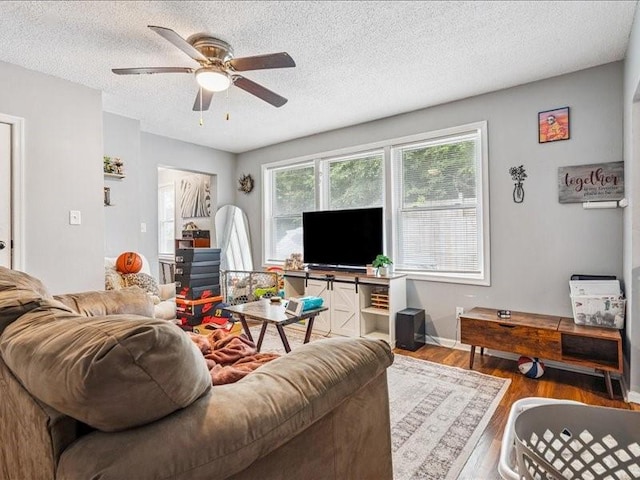 1041 19th St SE, Cedar Rapids, IA 52403 - photo 6