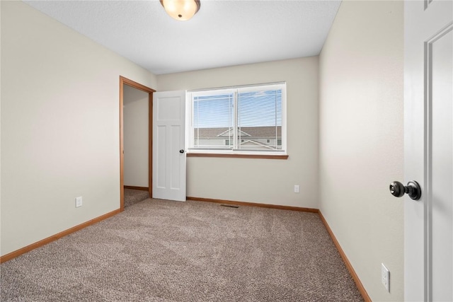 143 Woodstone Ln, Cedar Rapids, IA 52404 - photo 15
