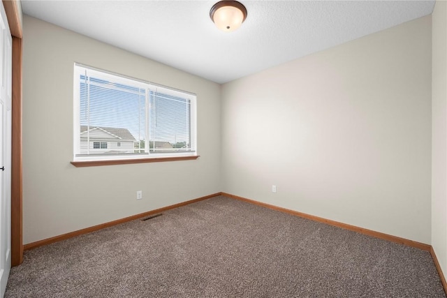 143 Woodstone Ln, Cedar Rapids, IA 52404 - photo 17