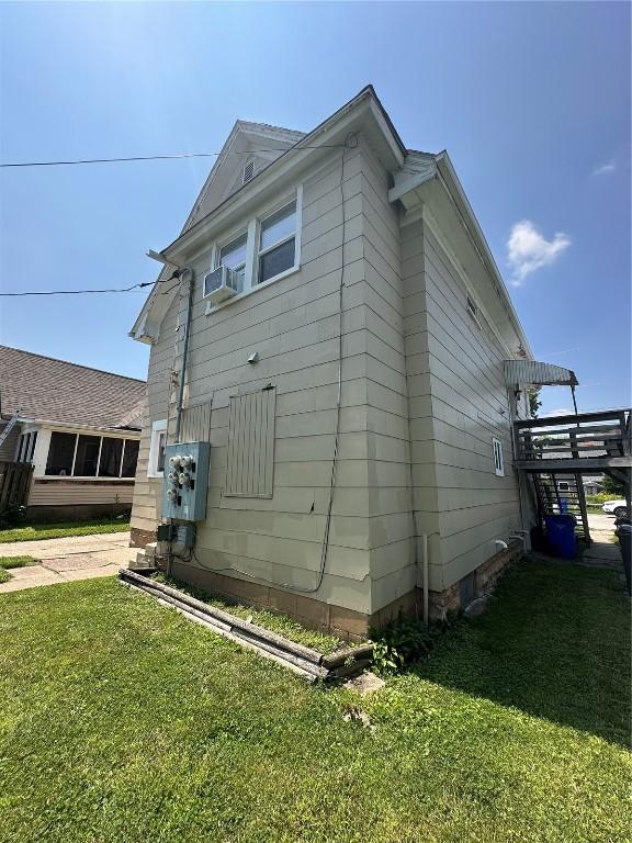 605 4th St SW, Cedar Rapids, IA 52404 - photo 3